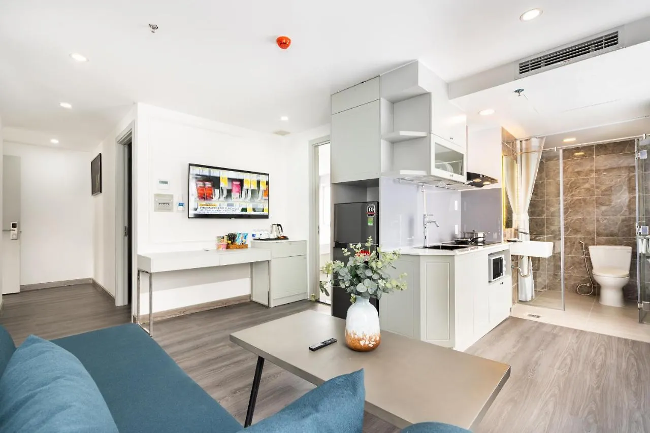 The Arrivals-Apartment Studio-Best Pool-District 1 Ho Chi Minh City Apartment