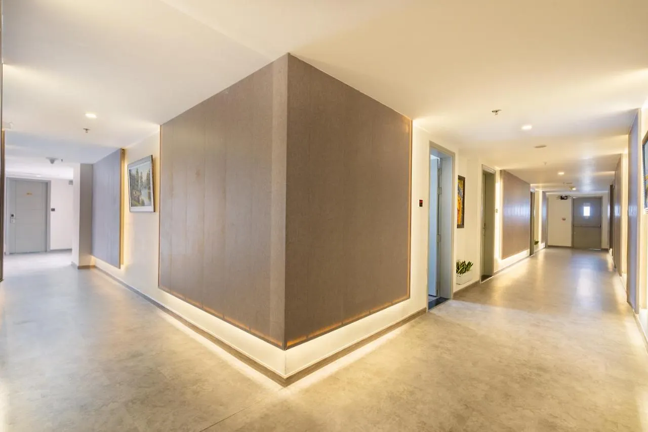 Apartment The Arrivals-Apartment Studio-Best Pool-District 1 Ho Chi Minh City