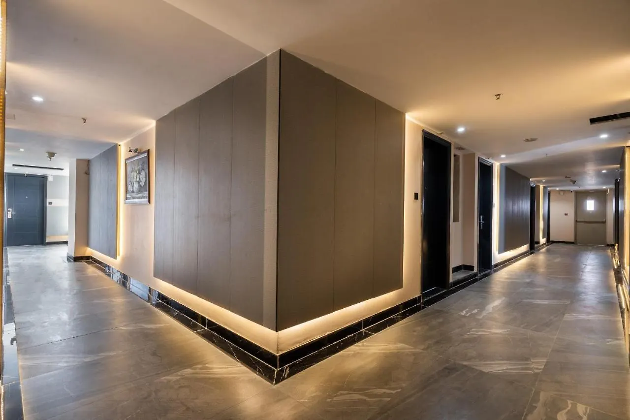 The Arrivals-Apartment Studio-Best Pool-District 1 Ho Chi Minh City