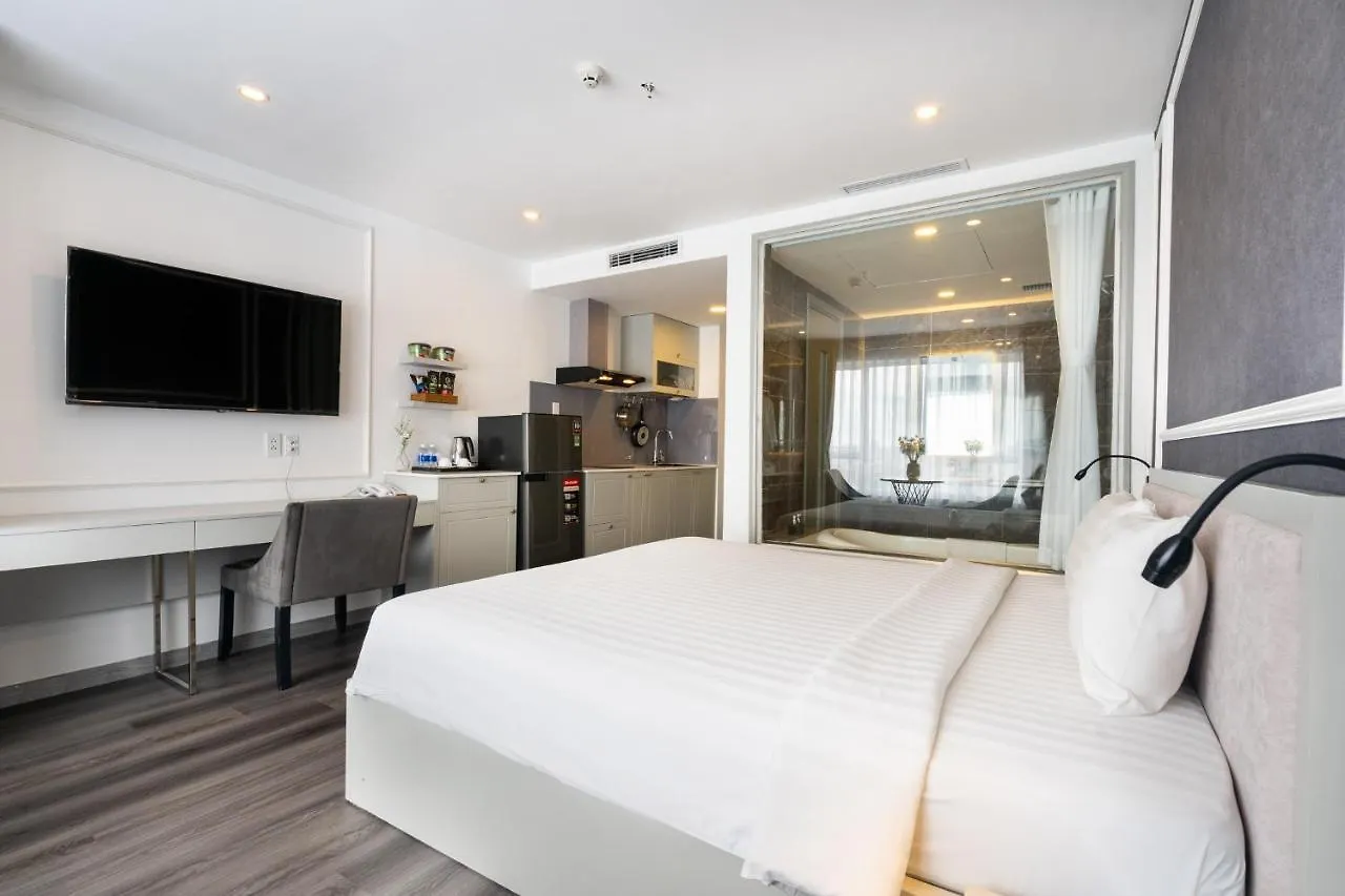 The Arrivals-Apartment Studio-Best Pool-District 1 Ho Chi Minh City Vietnam