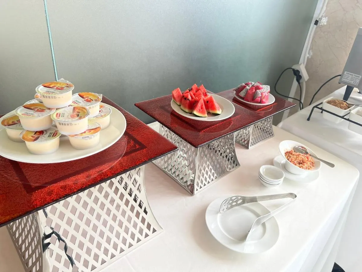 The Arrivals-Apartment Studio-Best Pool-District 1 Ho Chi Minh City 0*,  Vietnam