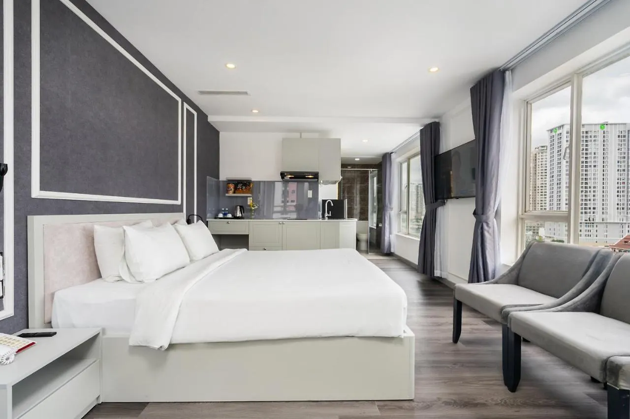 The Arrivals-Apartment Studio-Best Pool-District 1 Ho Chi Minh City Apartment