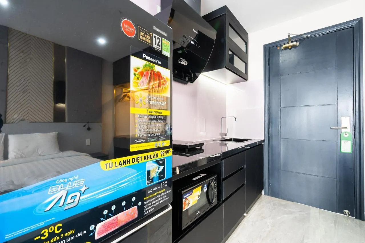 The Arrivals-Apartment Studio-Best Pool-District 1 Ho Chi Minh City 0*,  Vietnam